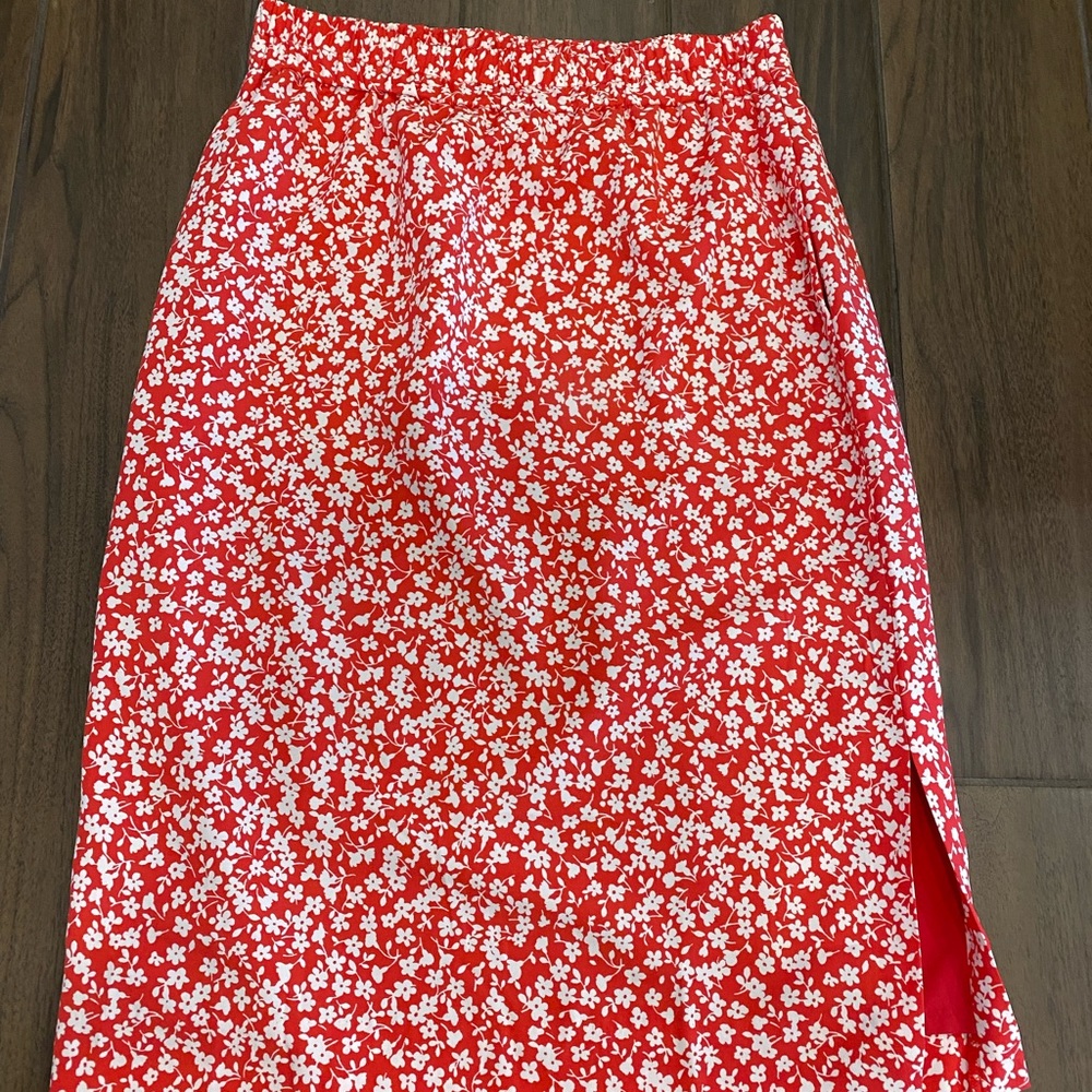 Vintage flower pull on skirt